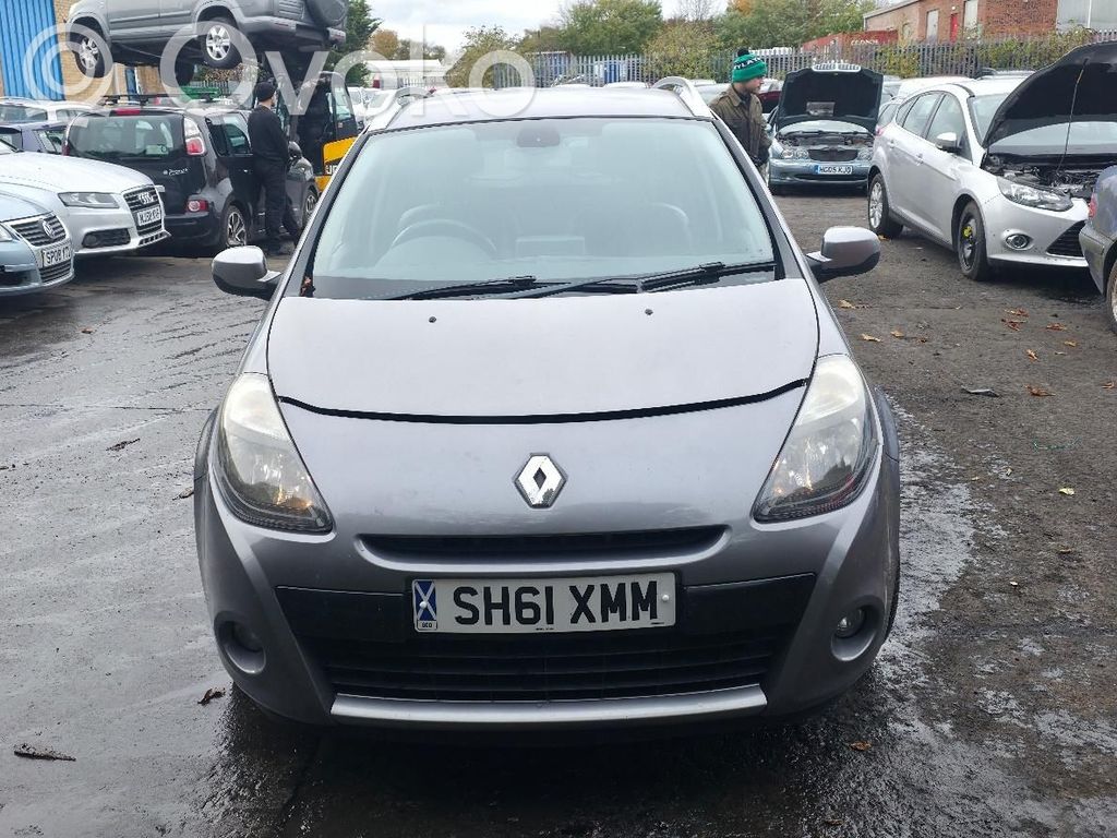 Clio III Clio  281139717