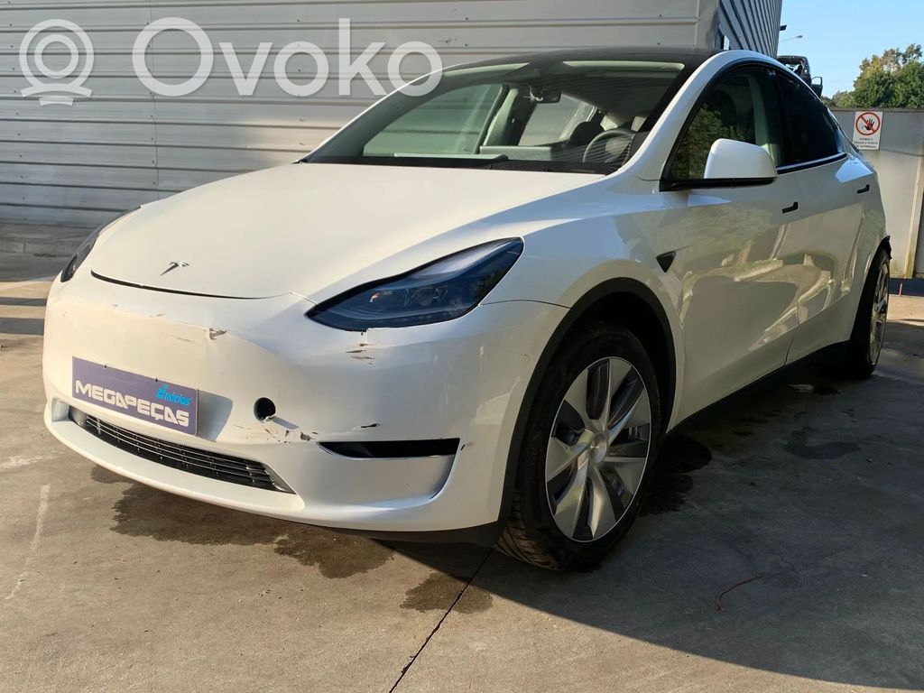 Model Y Tesla Model Y