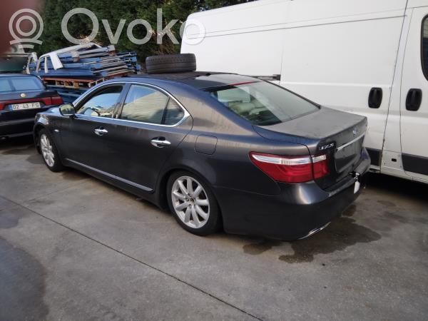 LS 460 - 600H LS