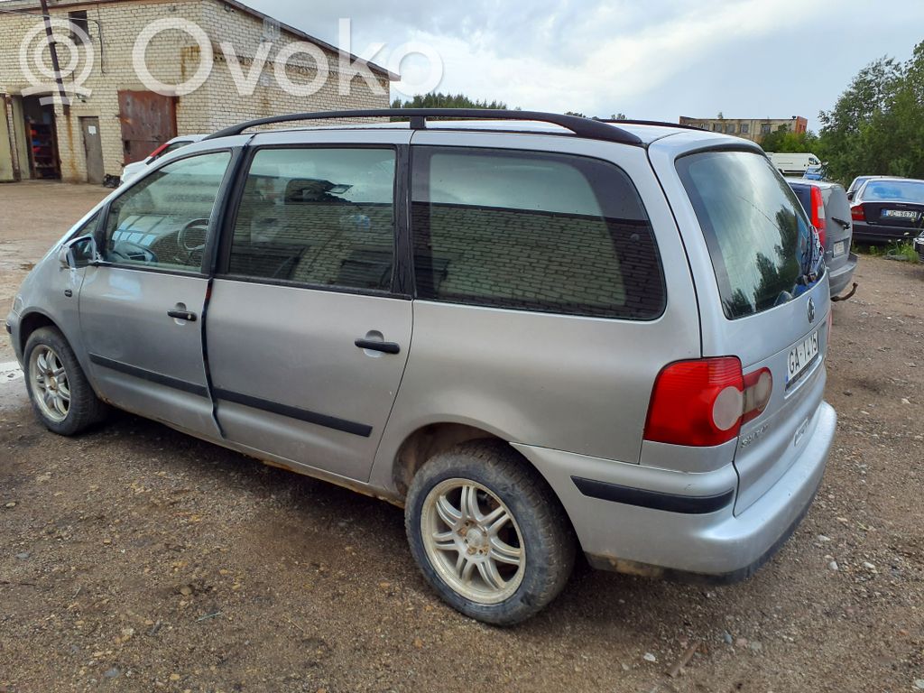 Sharan Sharan  1J0199555