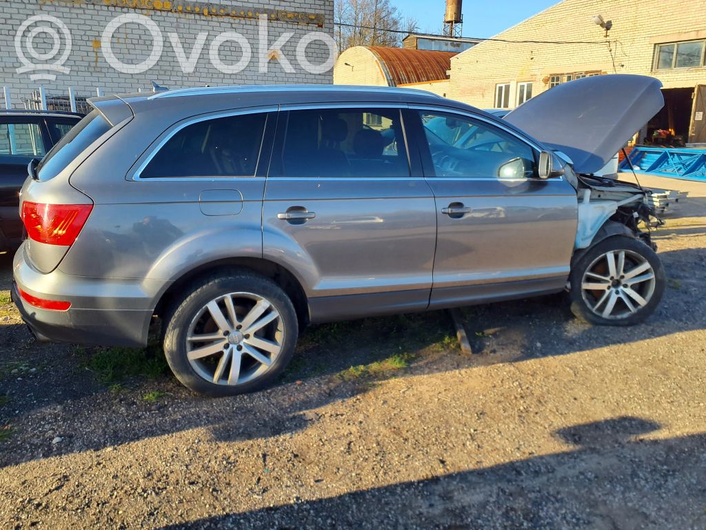 Q7 4L Q7