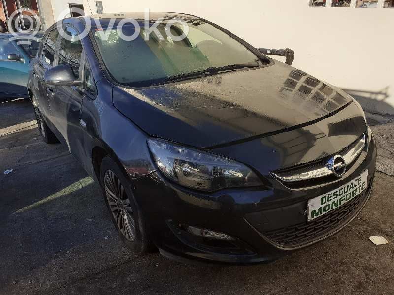 Astra J Astra  8EL011713071