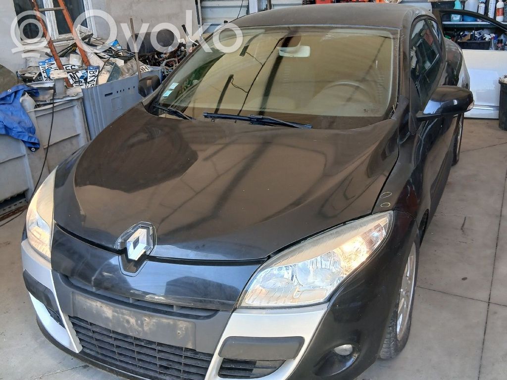 Megane III Megane  681007196R