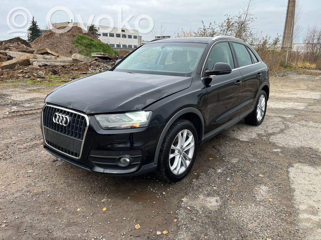 Q3 8U Q3