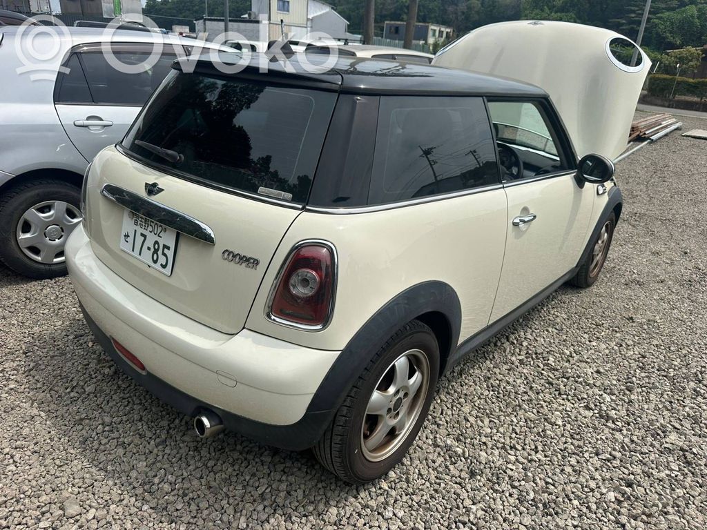 One - Cooper Coupe R56 One/Cooper Coupe R56