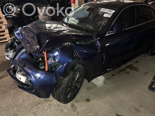 Giulia Giulia  50537696