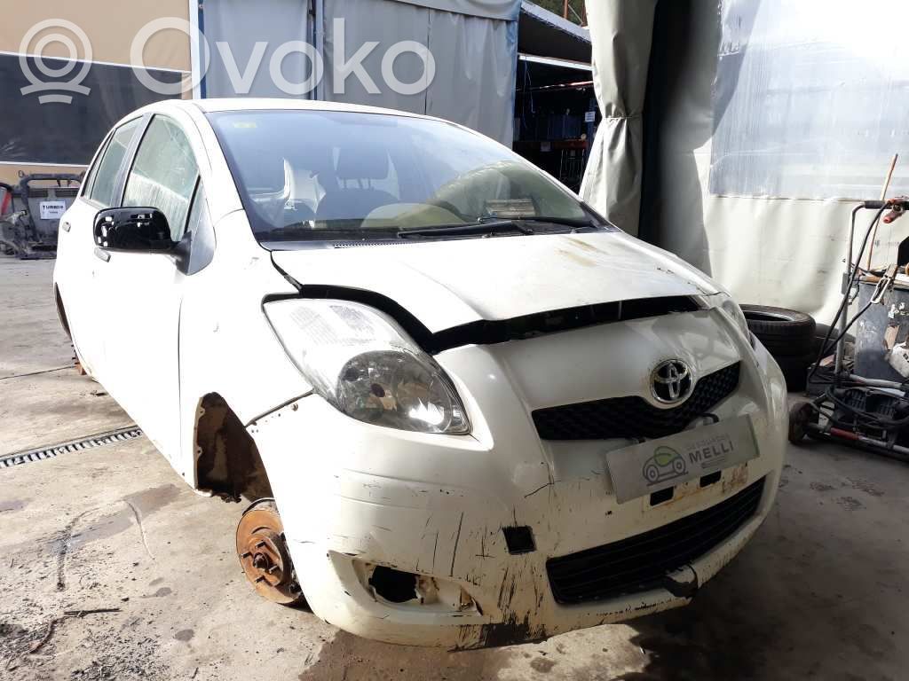 Yaris Yaris  892450D020