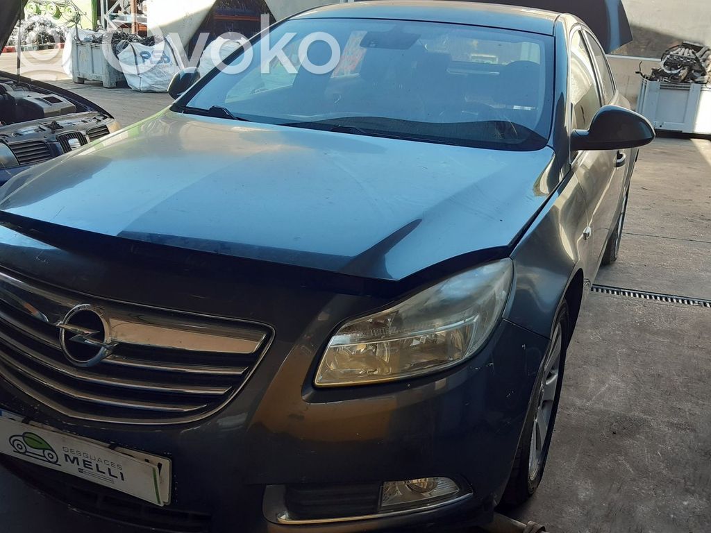Insignia A Insignia  0445110327