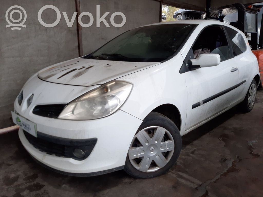 Clio III Clio  8200475692