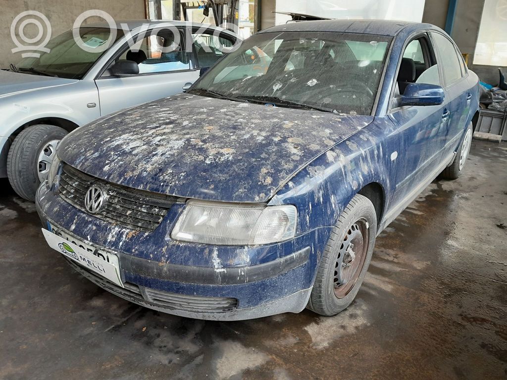 PASSAT B5 Passat  3B4831052BE
