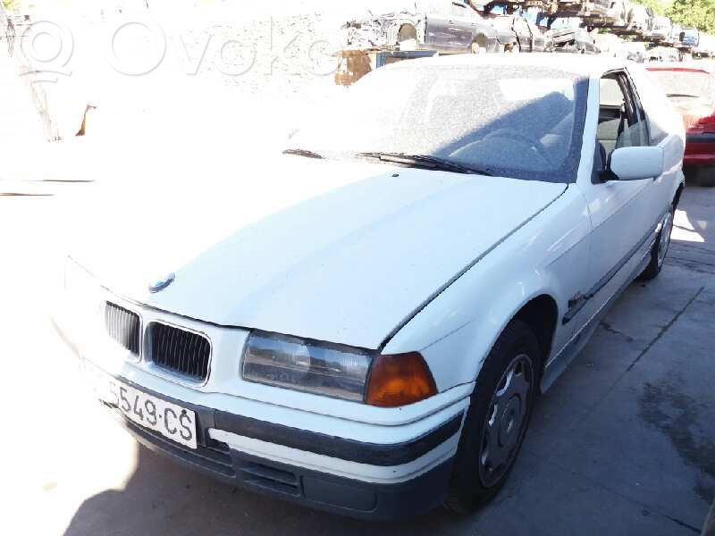3 E36 Series 3  011003