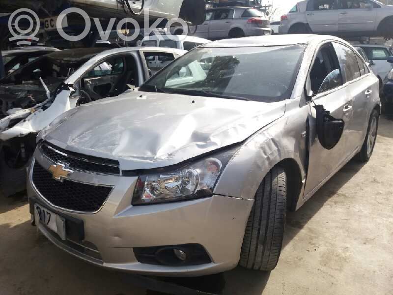 Cruze Cruze  0909033