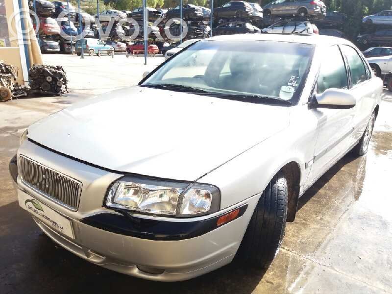 S80 S80  F2190475