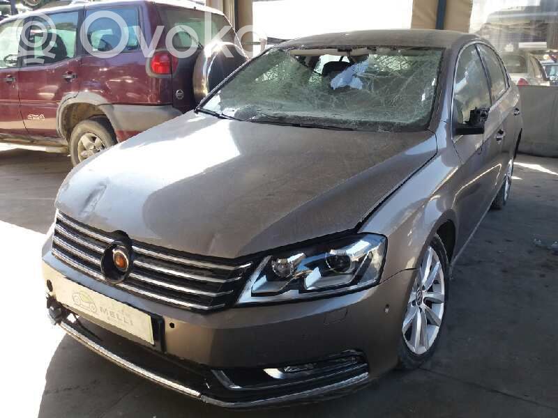 PASSAT B7 Passat  3AA868750