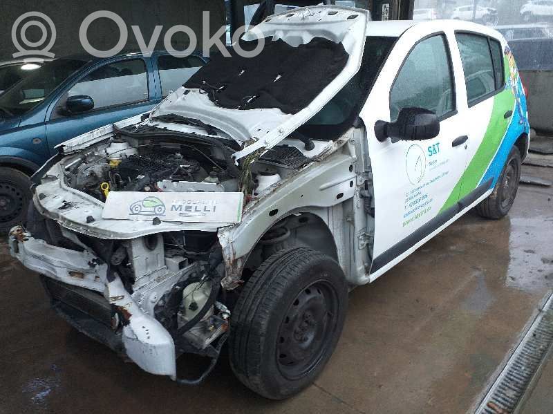 Sandero Sandero, Sandero Stepway  8200673745