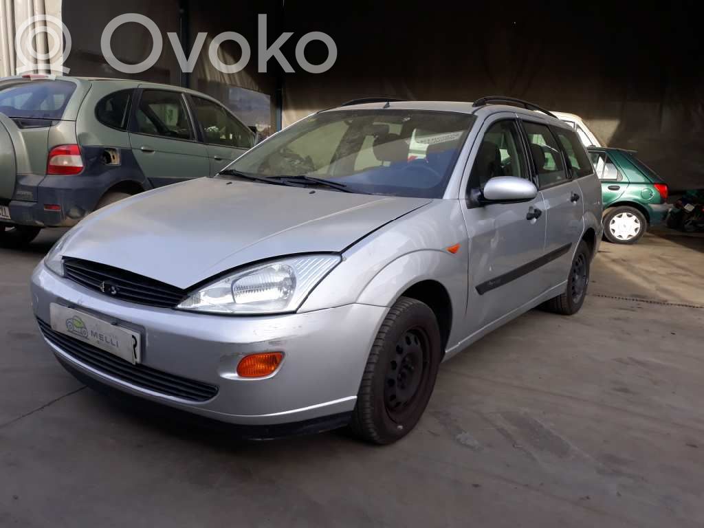 Focus Focus  1215917