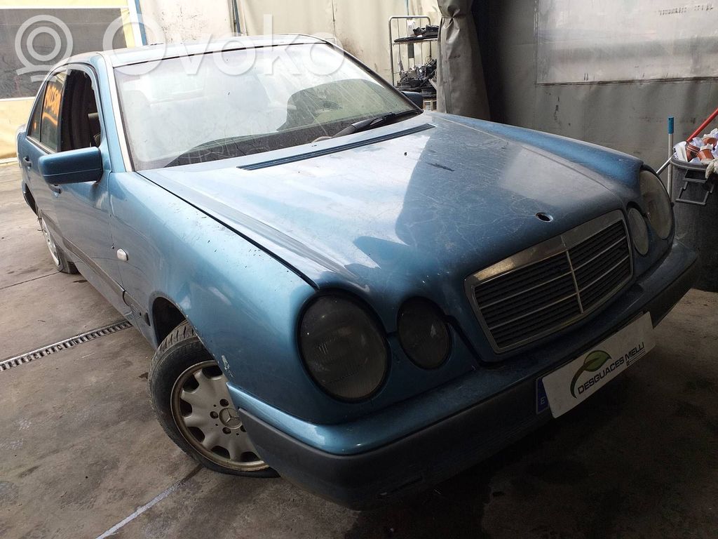 E W212 E-class, AMG (W124, W210, W211, W212, W213, C207, W238)  2108260590