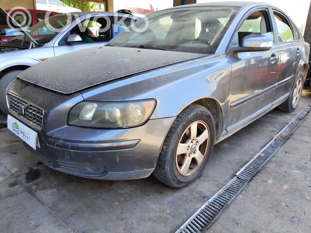 S40 S40, V40  31278739