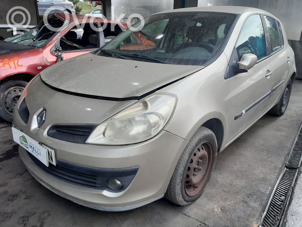 Clio III Clio  8200475692