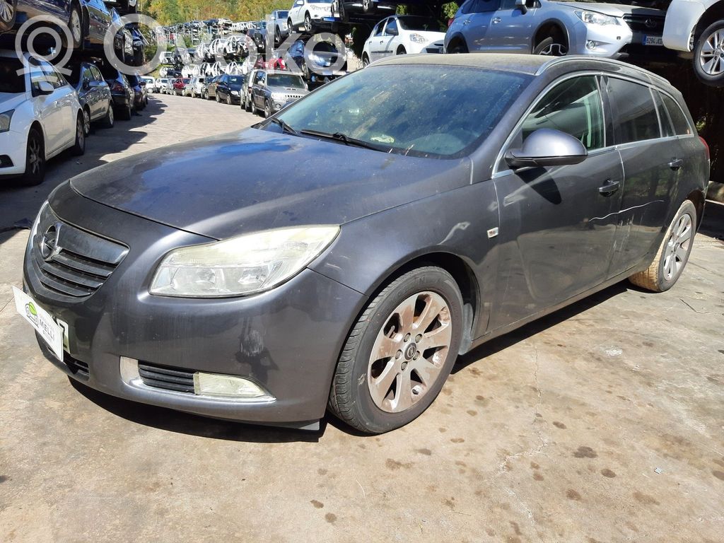 Insignia A Insignia  13339682