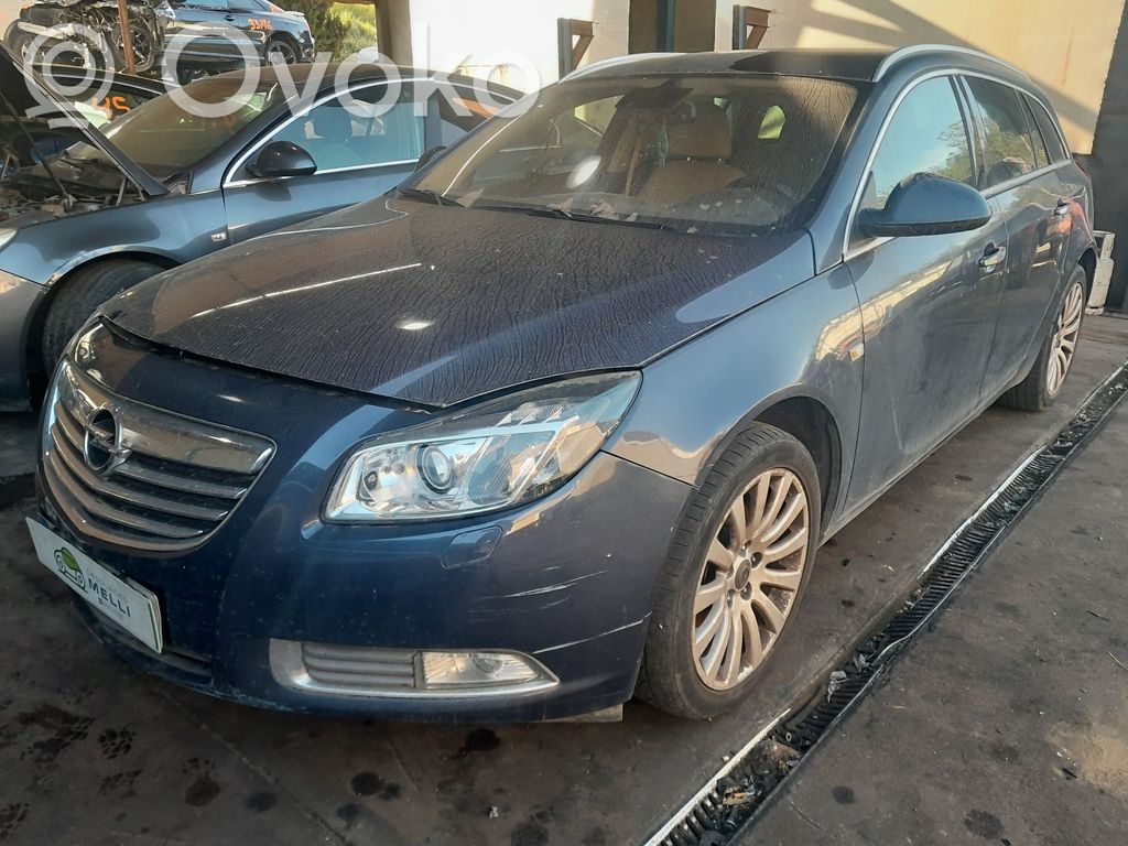 Insignia A Insignia  20912838
