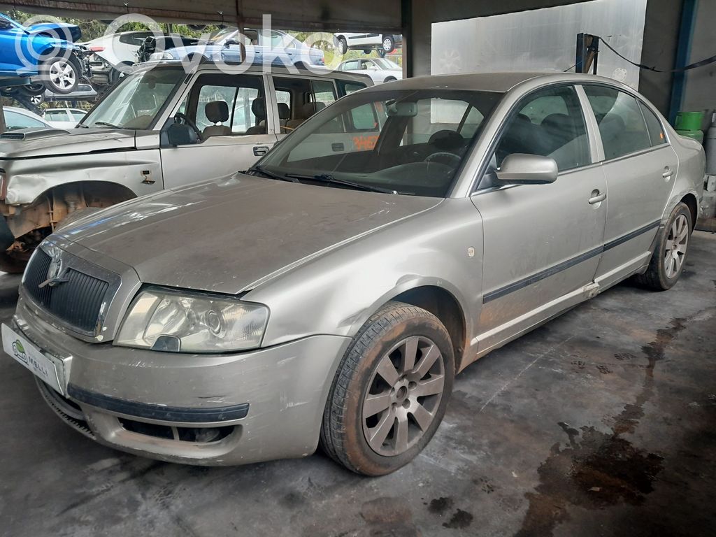 Superb B5 (3U) Superb  3B0857551