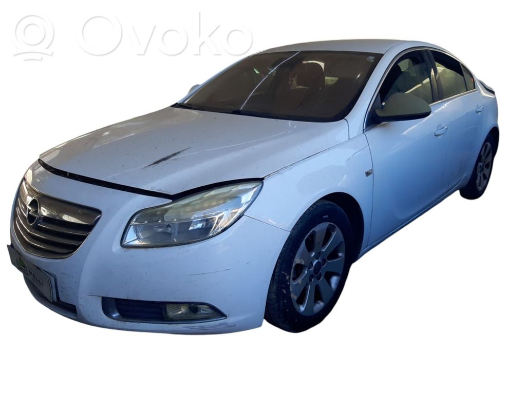 Insignia A Insignia  13324594