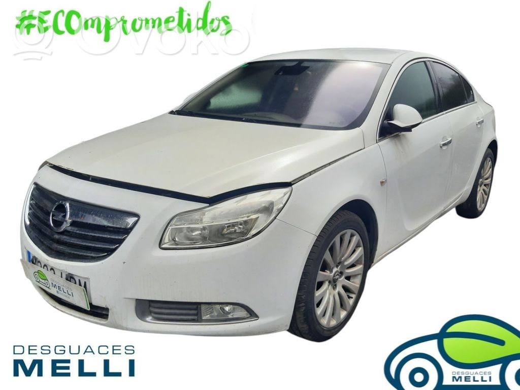 Insignia A Insignia  13309336