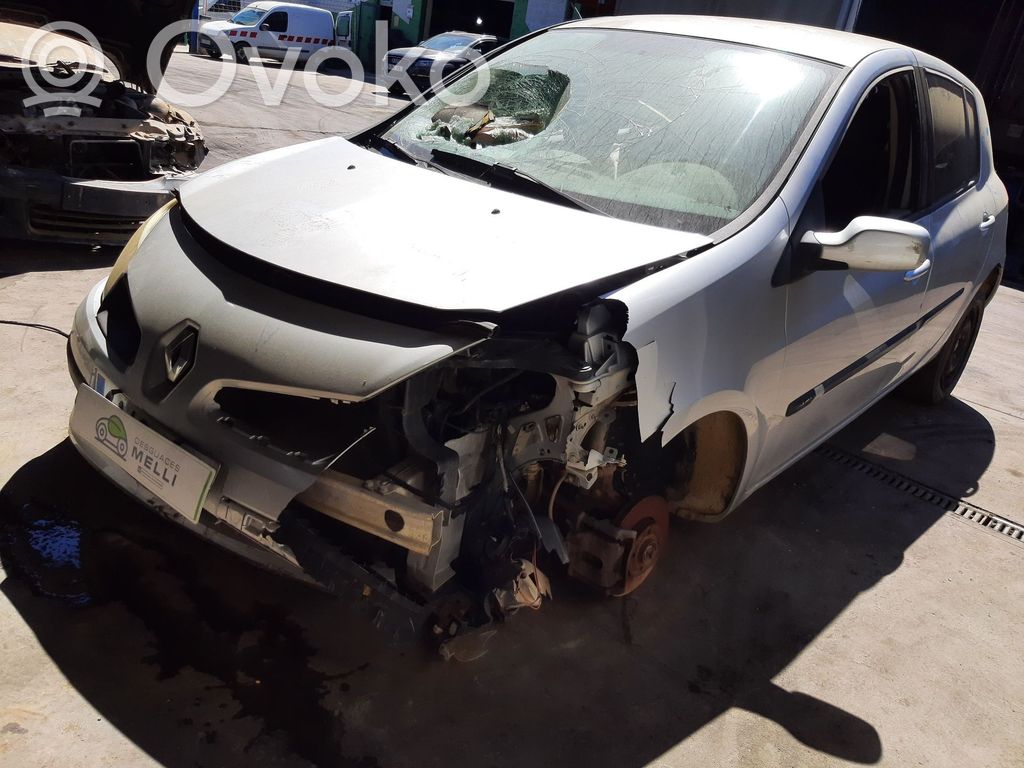 Clio III Clio  7701476891