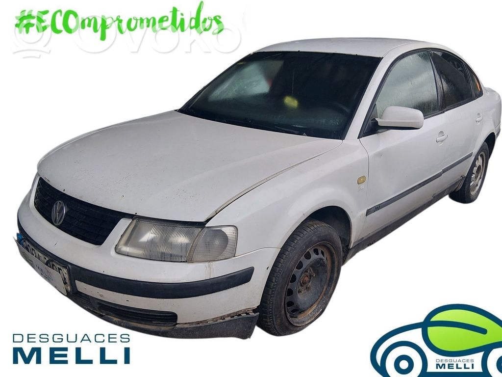 PASSAT B5 Passat  3B4839016