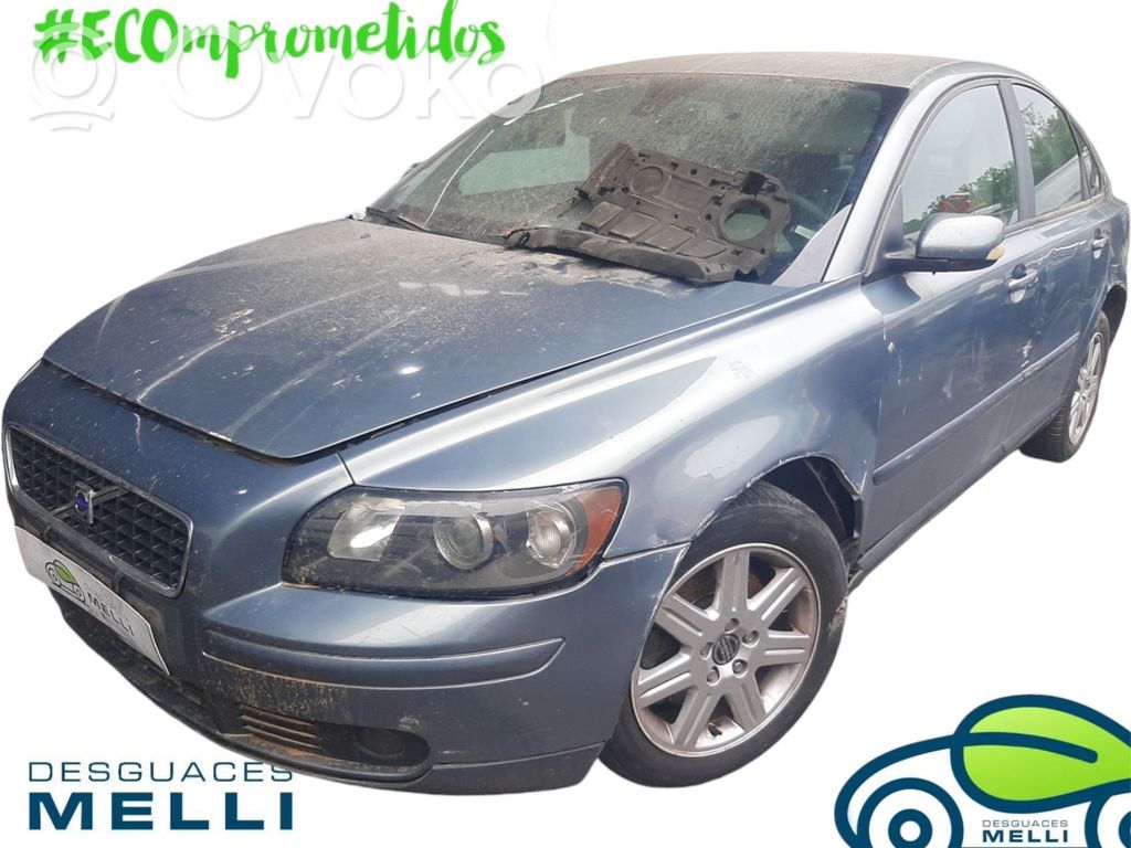 S40, V40 S40, V40  8682868