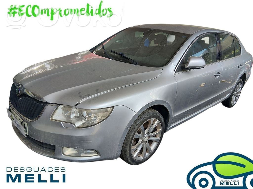 Superb B6 (3T) Superb  03G253010