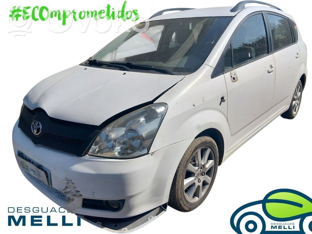 Corolla Verso AR10 Corolla Verso  183574