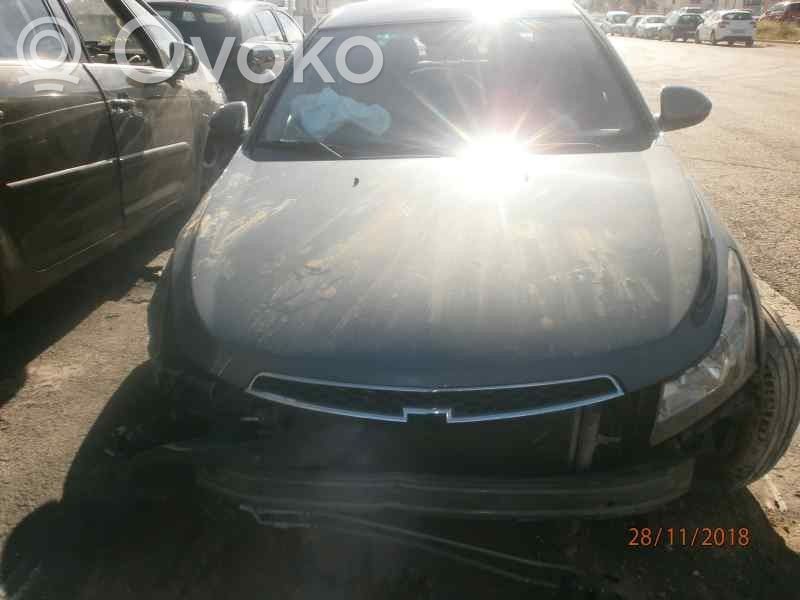 Cruze Cruze  42426839