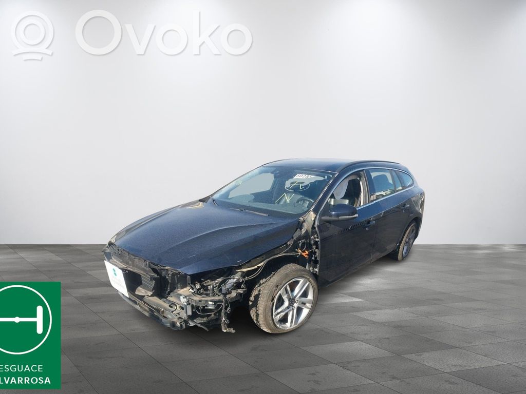 V60 V60, V60 Cross Country  31340734