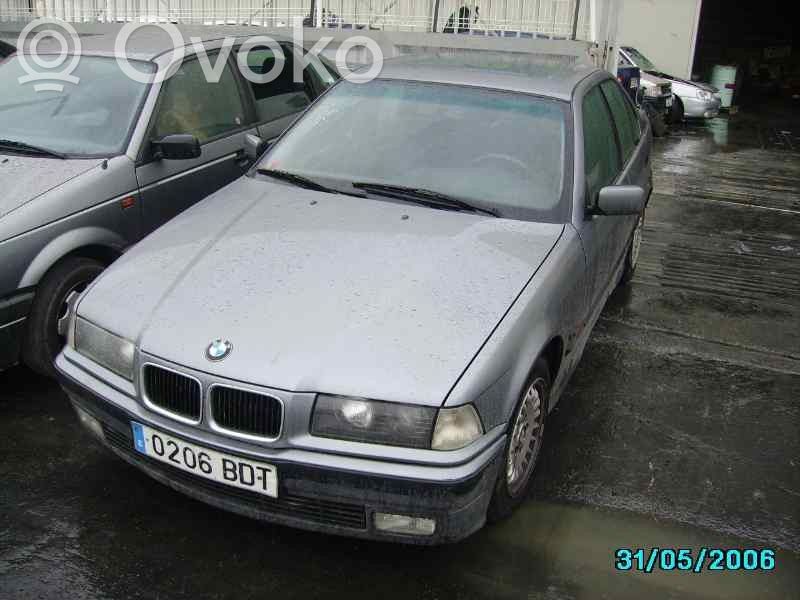 3 E30 Series 3  61618392002