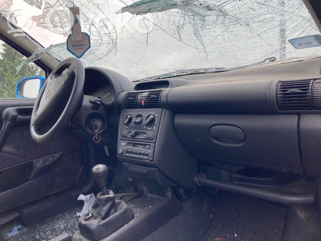 Corsa B Corsa  90481726