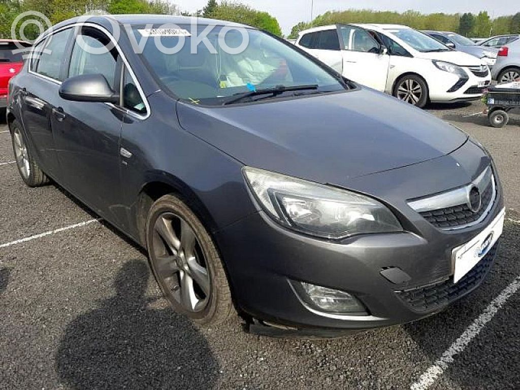 Astra J Astra  13248472