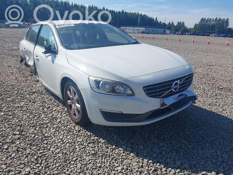 V60 V60, V60 Cross Country  31416042