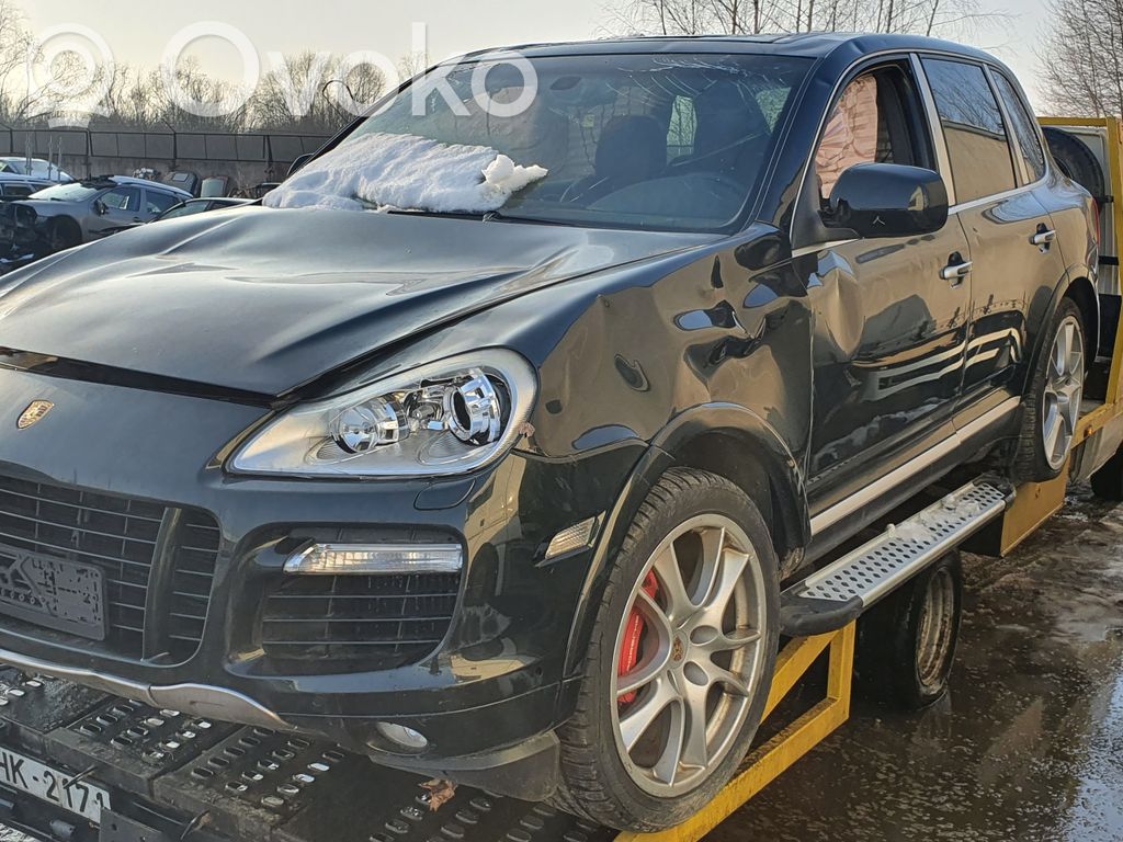 Cayenne (9PA) Cayenne  7L5820803