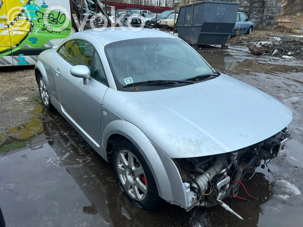 TT Mk1 TT, TTS  8L9145806