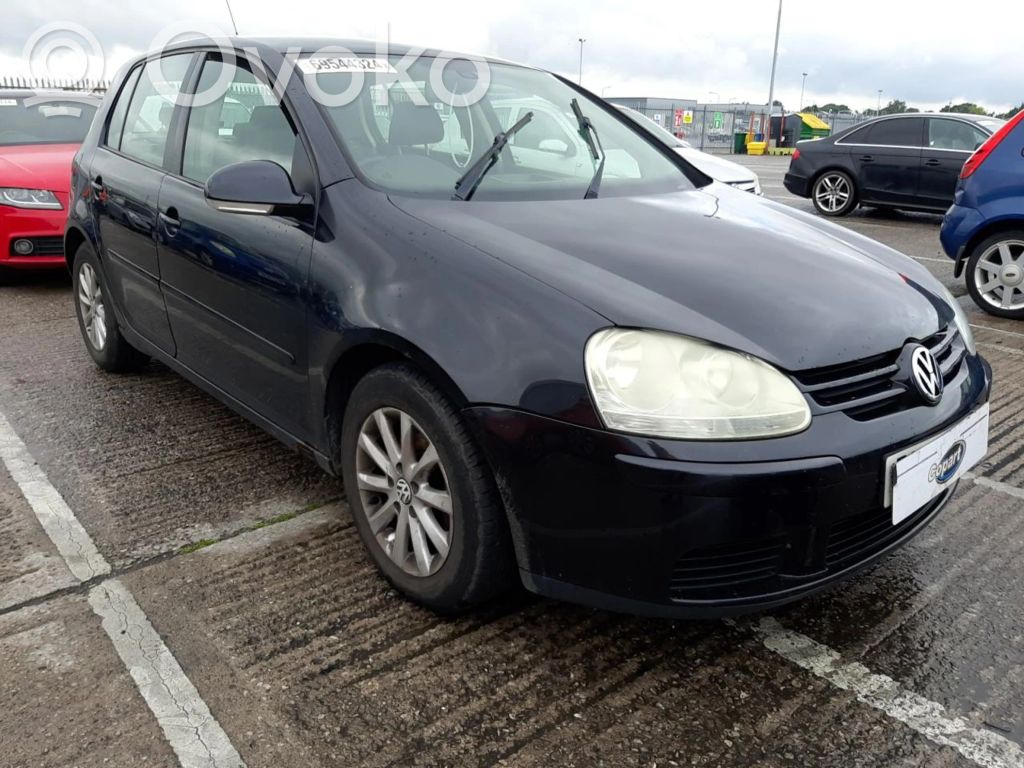 Golf V Golf  1K6807421