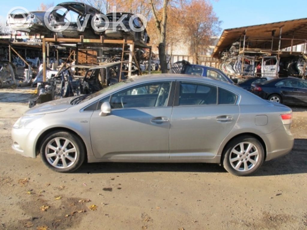 Avensis T270 Avensis  8274102050
