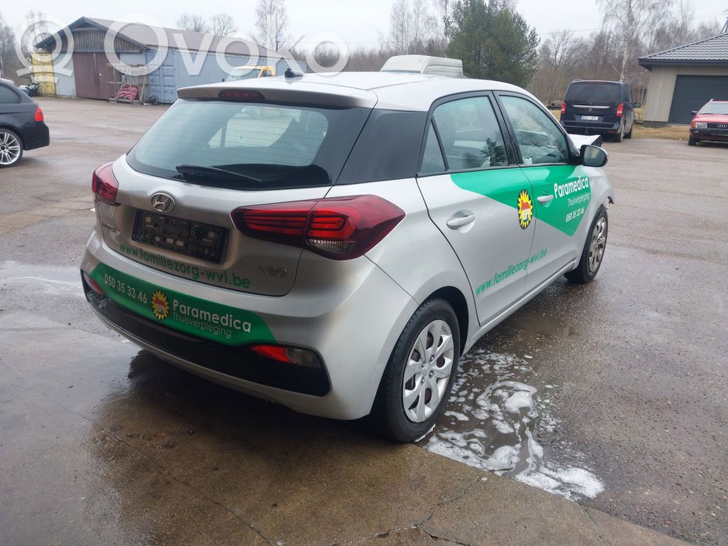 i20 Active i20  MS237