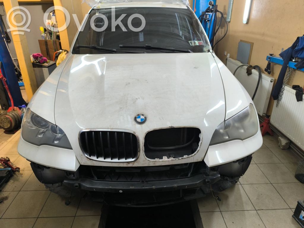 X5 E70 X5  3992