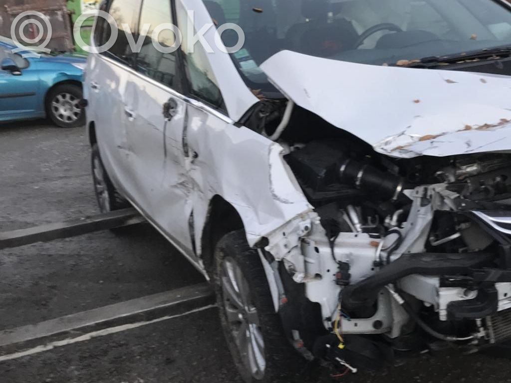 Zafira C Zafira  13585585