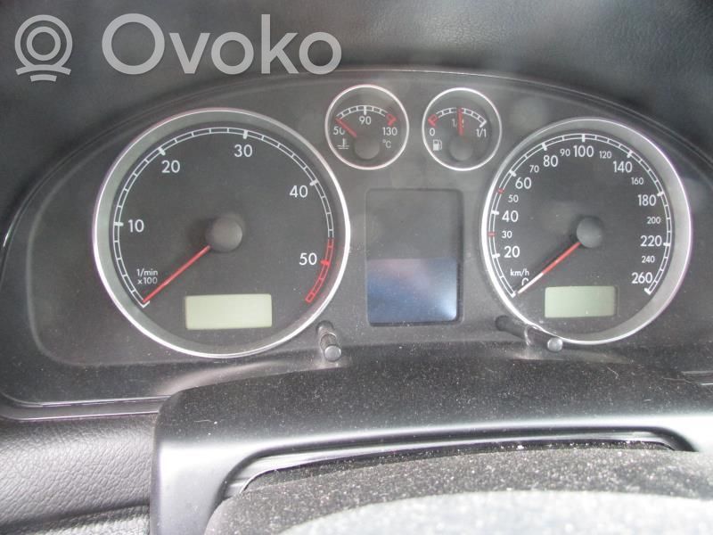 PASSAT B5.5 Passat  059145654AM