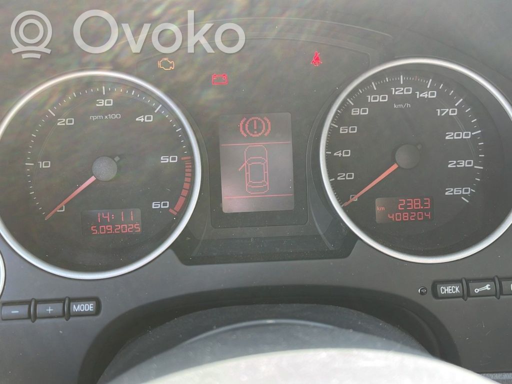 Exeo (3R) Exeo  06F903023P