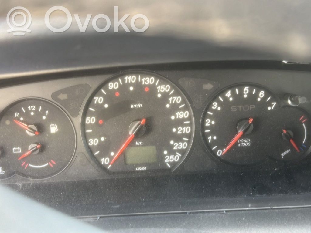 C5 C5, C5 Aircross  0135FK