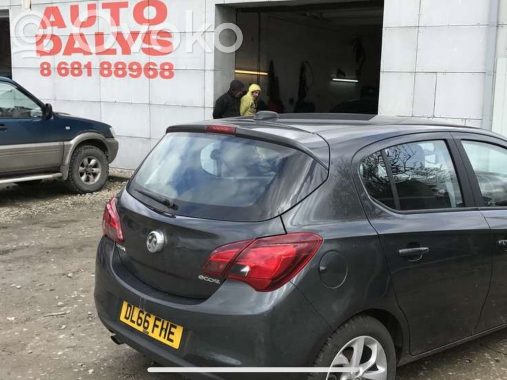 Corsa E Corsa  12635767